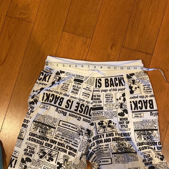 Super cute Mickey and Minnie Jammie pants! Like new! Size large. - Picture 5 of 7